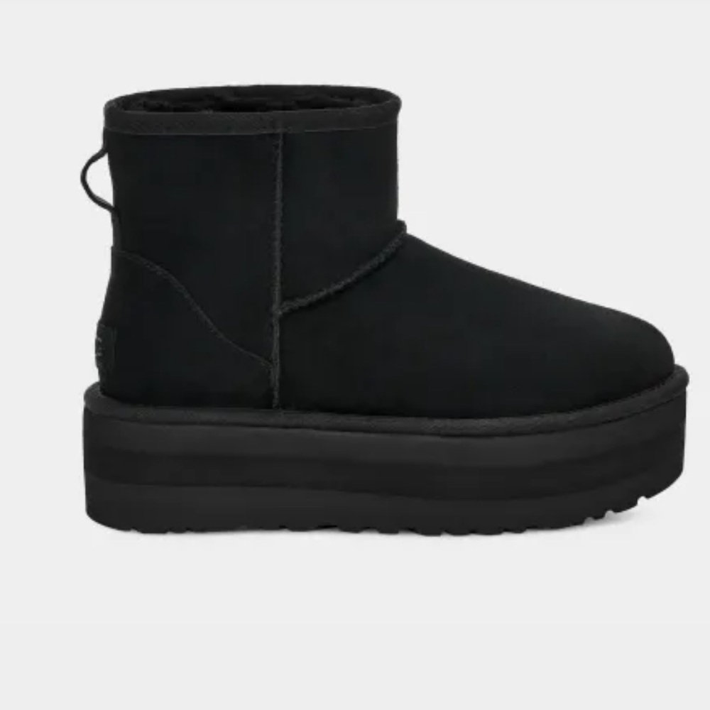 uggs black platform